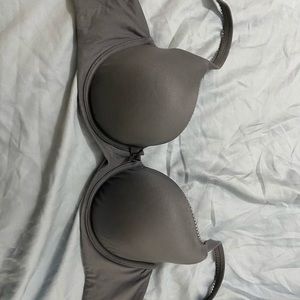 Grey Body by Victoria bra 36C